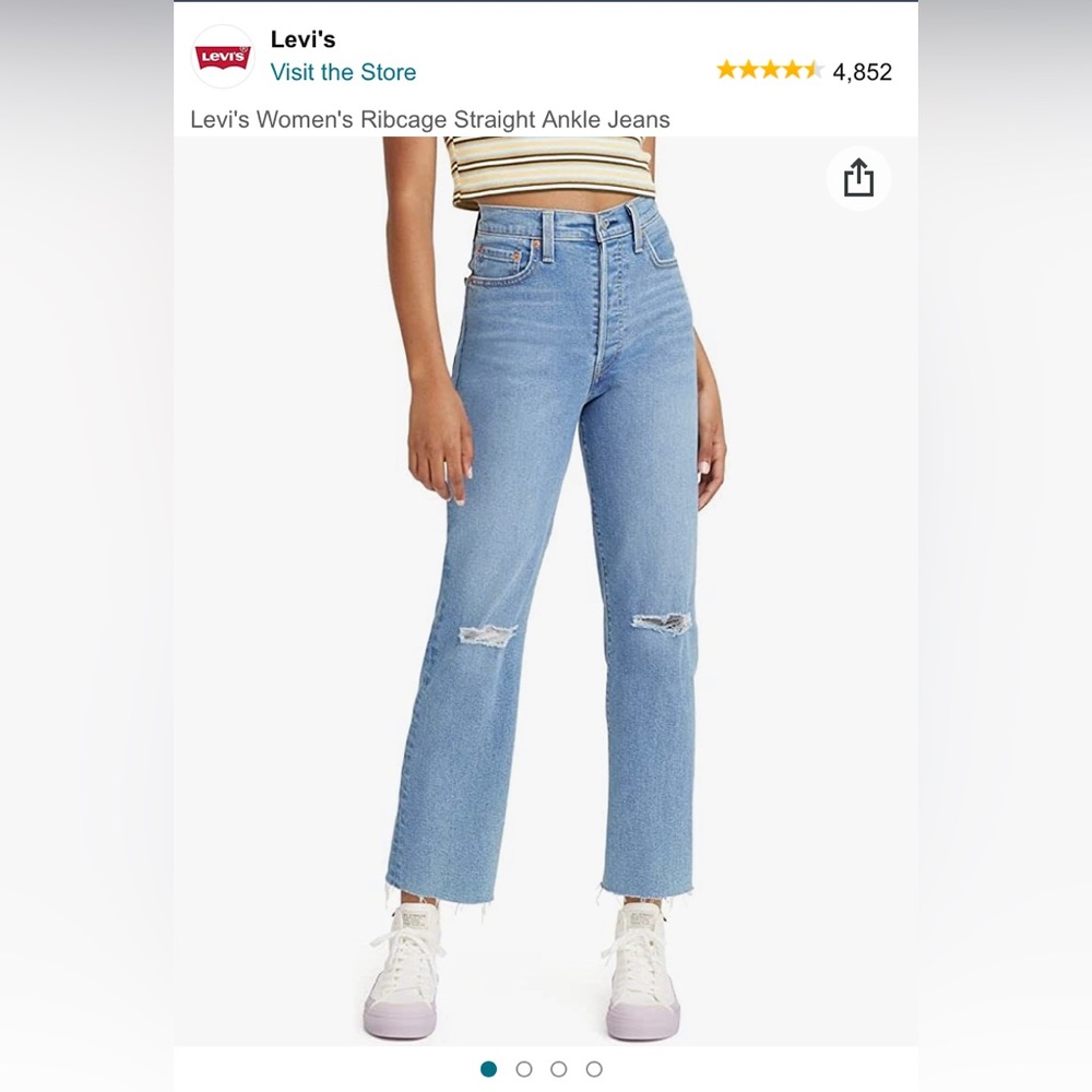 Levi Wedgie Straight Jeans